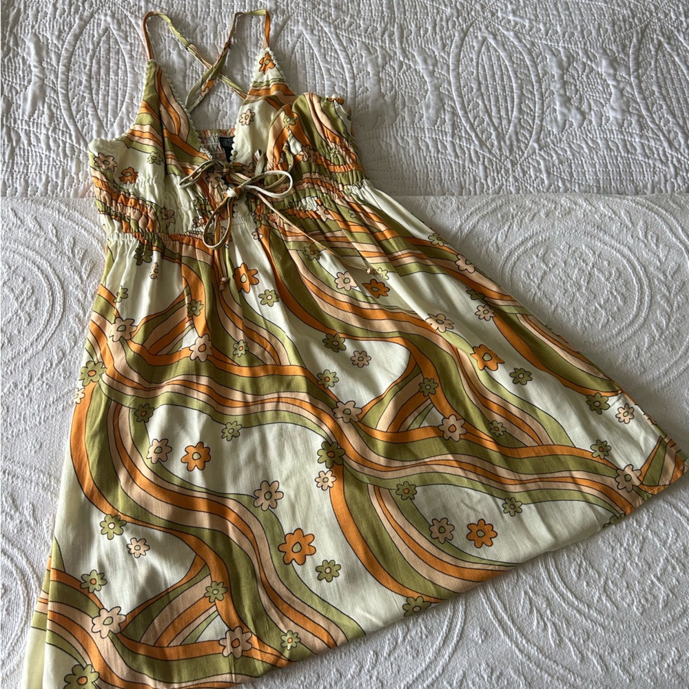 Funky Patterned Women’s Dress - Picture 2 of 4